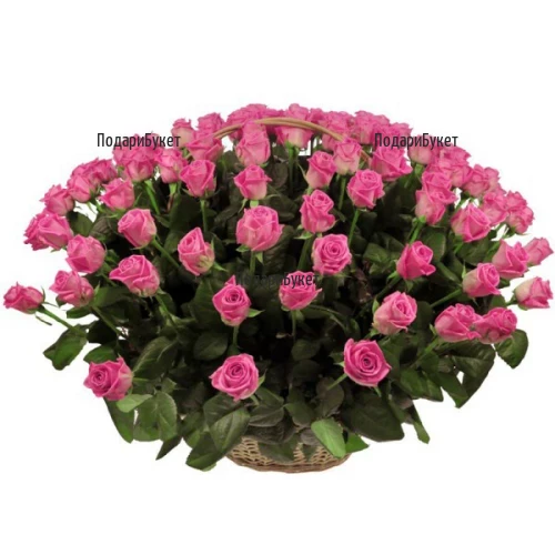 Send flowers and basket with pink roses to Sofia, Plovdiv, Varna, Ruse