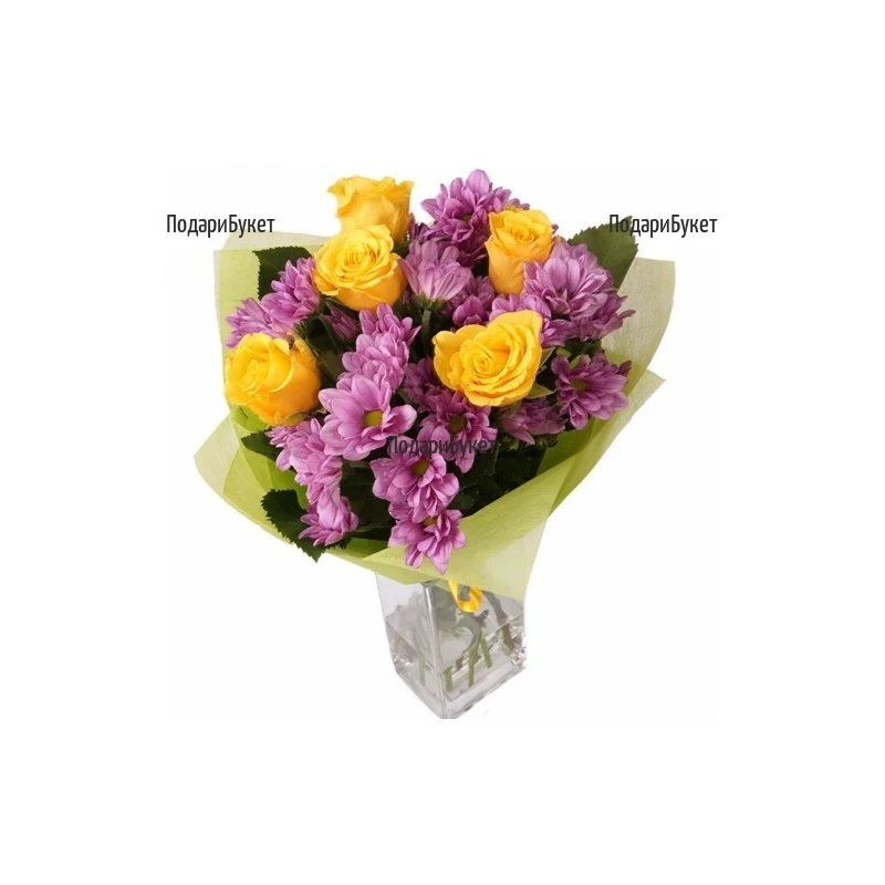 Order online flowers and bouquet of roses and chrysanthemums