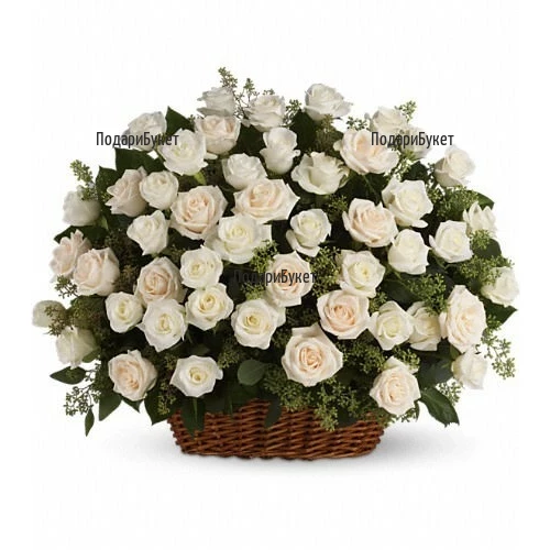 Send splendid basket with white roses to Sofia, Plovdiv, Varna, Burgas