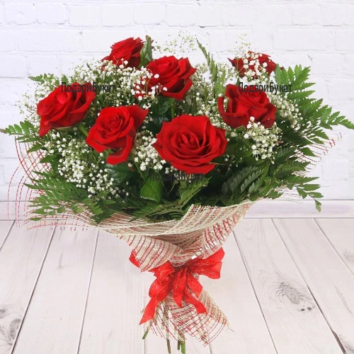 Send romantic bouquet of roses by courier to Sofia, Plovdiv, Ruse.