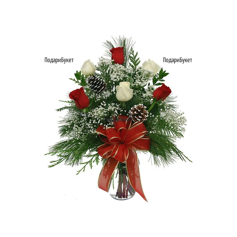 Christmas bouquet of roses and greenery