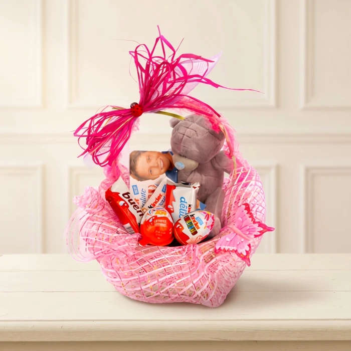 Send gift for the child - basket with sweets and a Teddy Bear