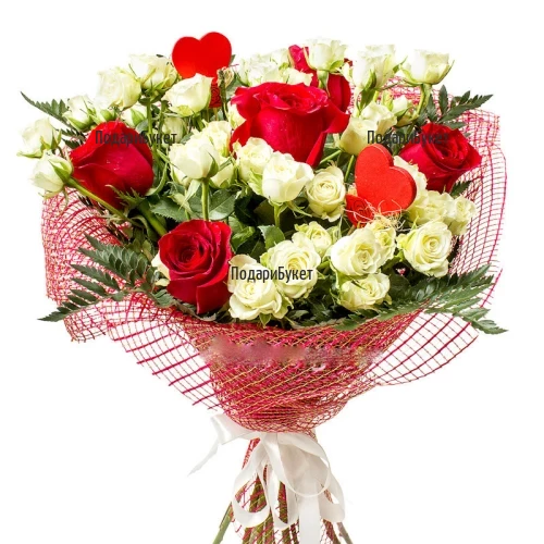 Send bouquet of red and white spray roses