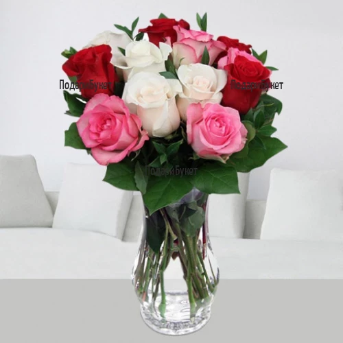 Delivery of romantic bouquet of roses